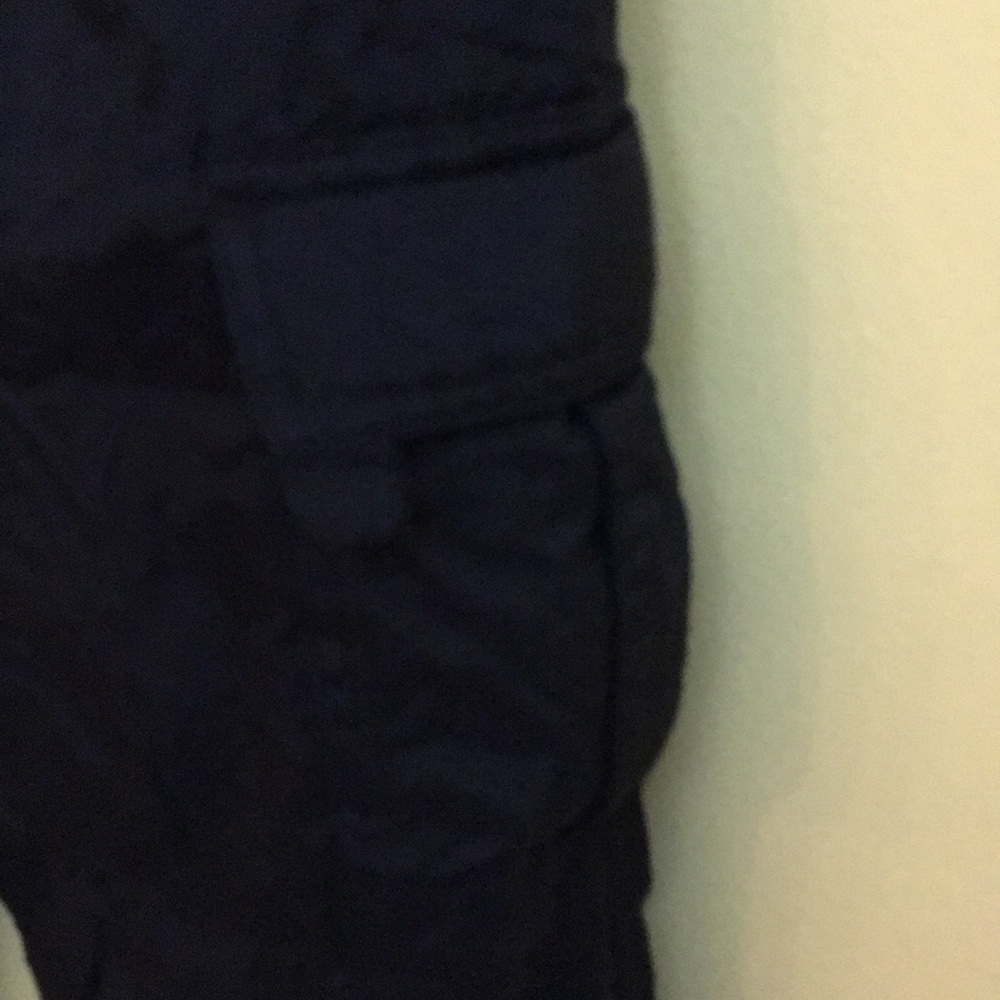 Snow pants. - Picture 4 of 7
